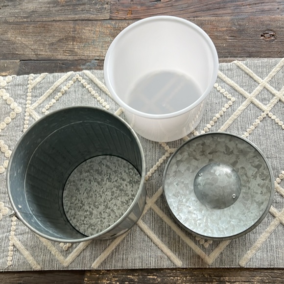 GALVANIZED STEEL Ice bucket - great for parties - NEW - Picture 3 of 3